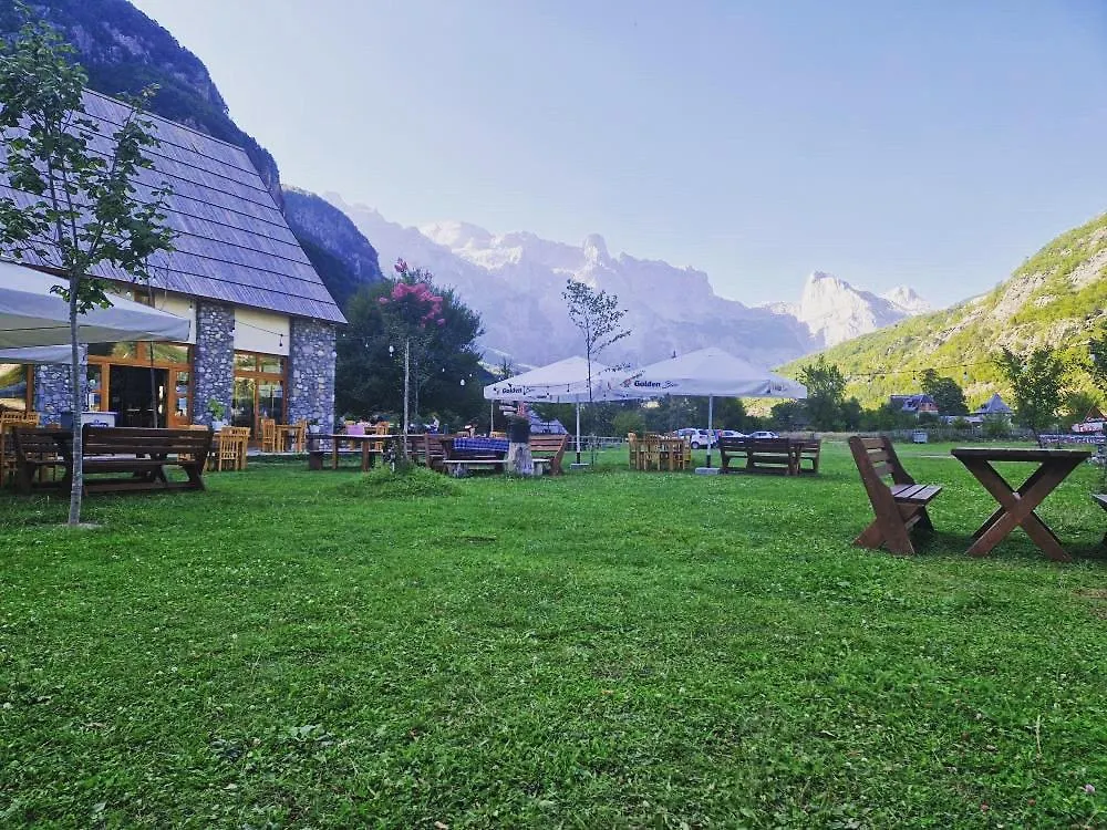 Petriti Theth Hotel
