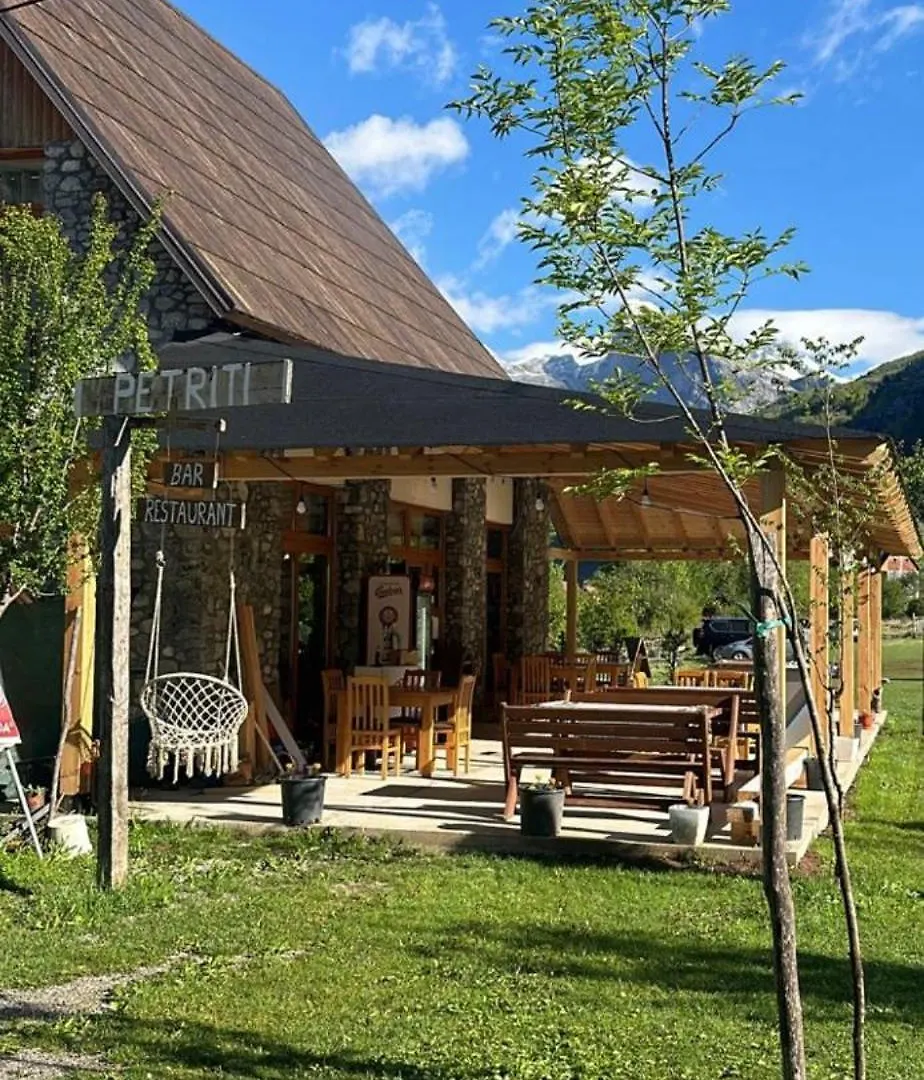 Petriti Theth Hotel Gæstehus