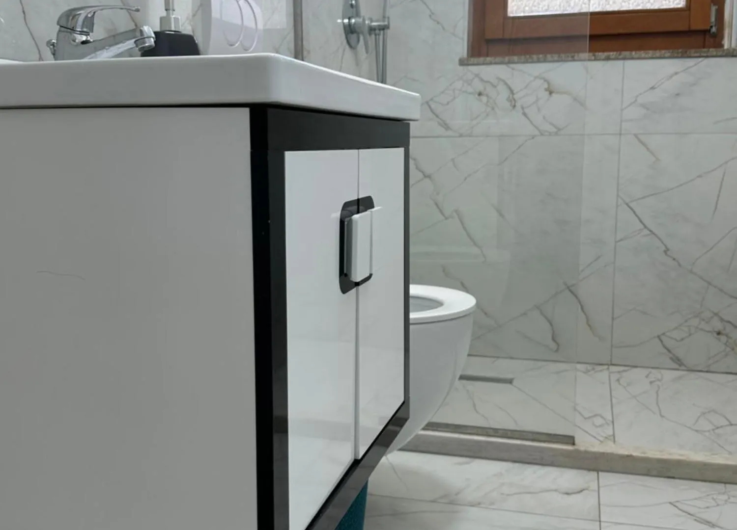 Petriti Theth Hotel 0*,  Albania